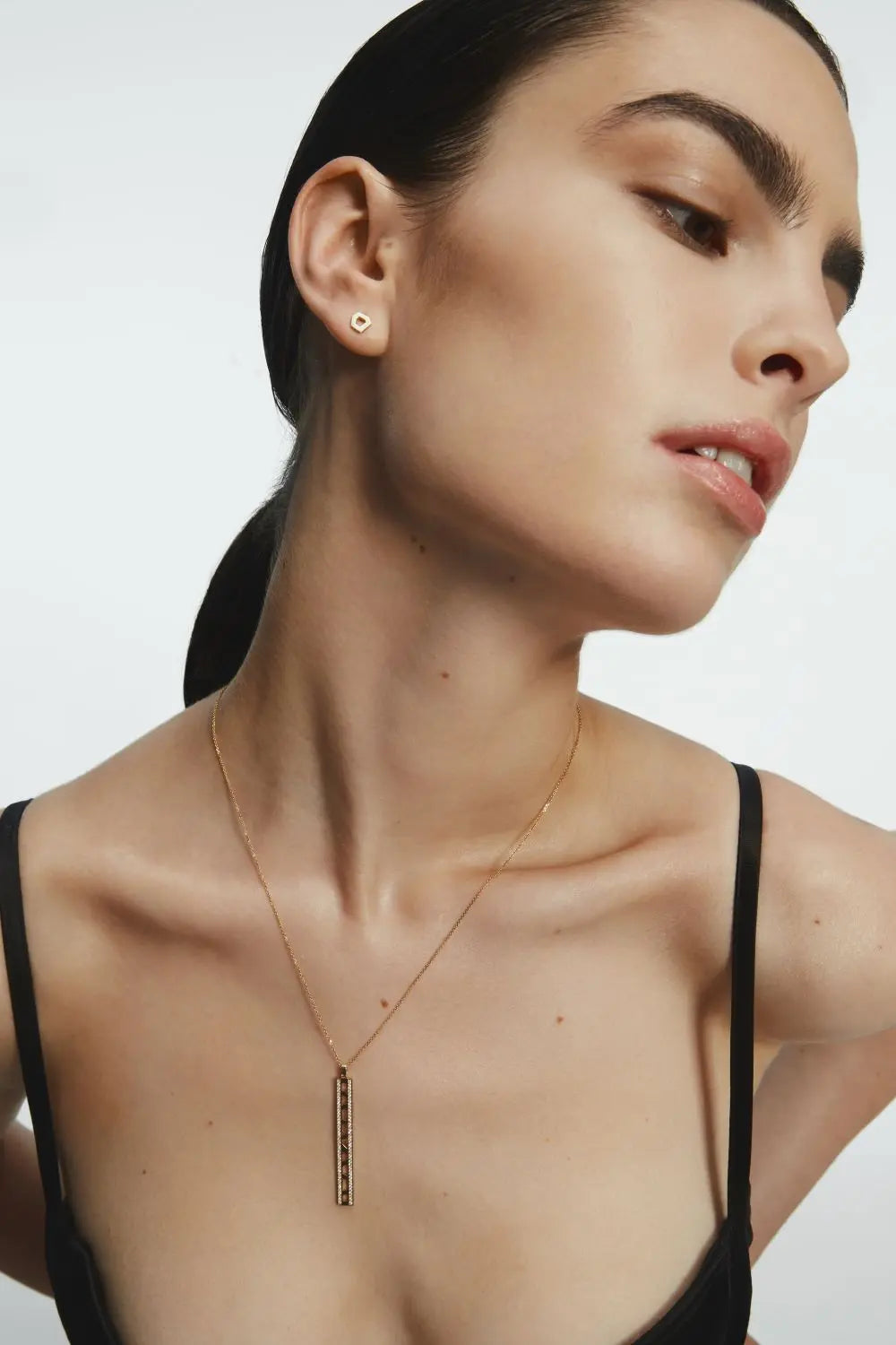 Elongated pendant - CDD Jewelry