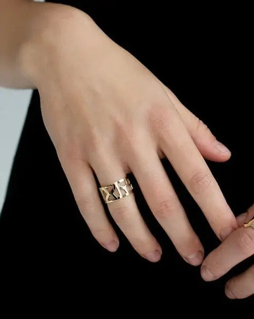 Single web medium ring - CDD Jewelry