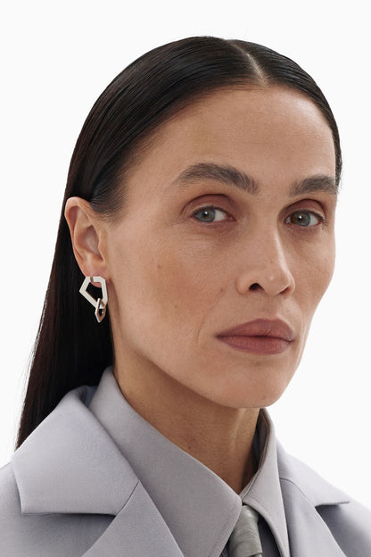 Linked earrings medium