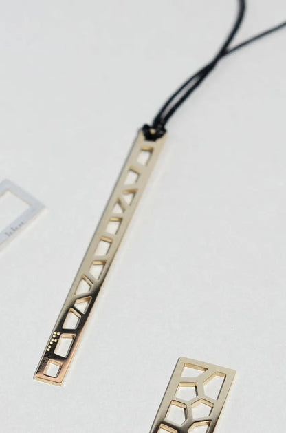 Single web small pendant - CDD Jewelry